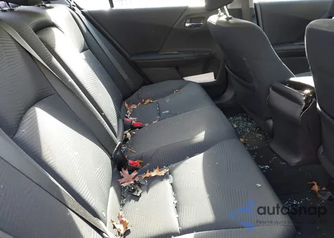 2016 Honda Accord Lx z USA, uszkodzony, nr VIN 1HGCR2F40GA025060